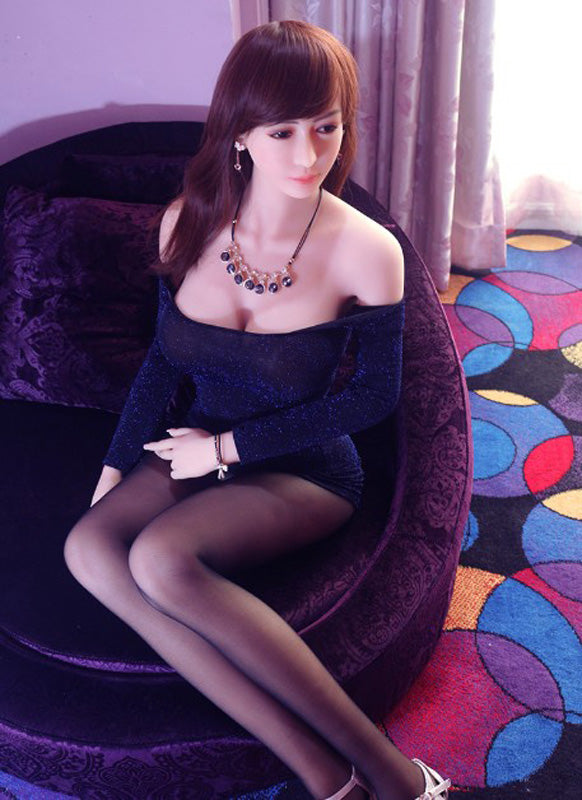 Life Size Sex Doll With Pussy Suction 22. Sensual Scarlett