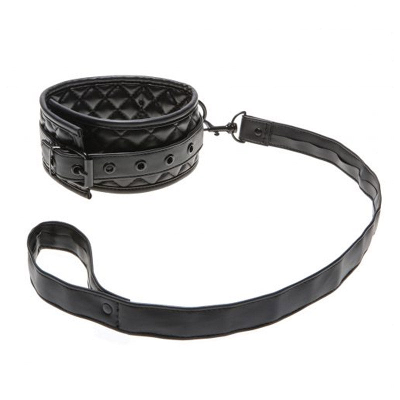 X Play Quilted Collar With Leash